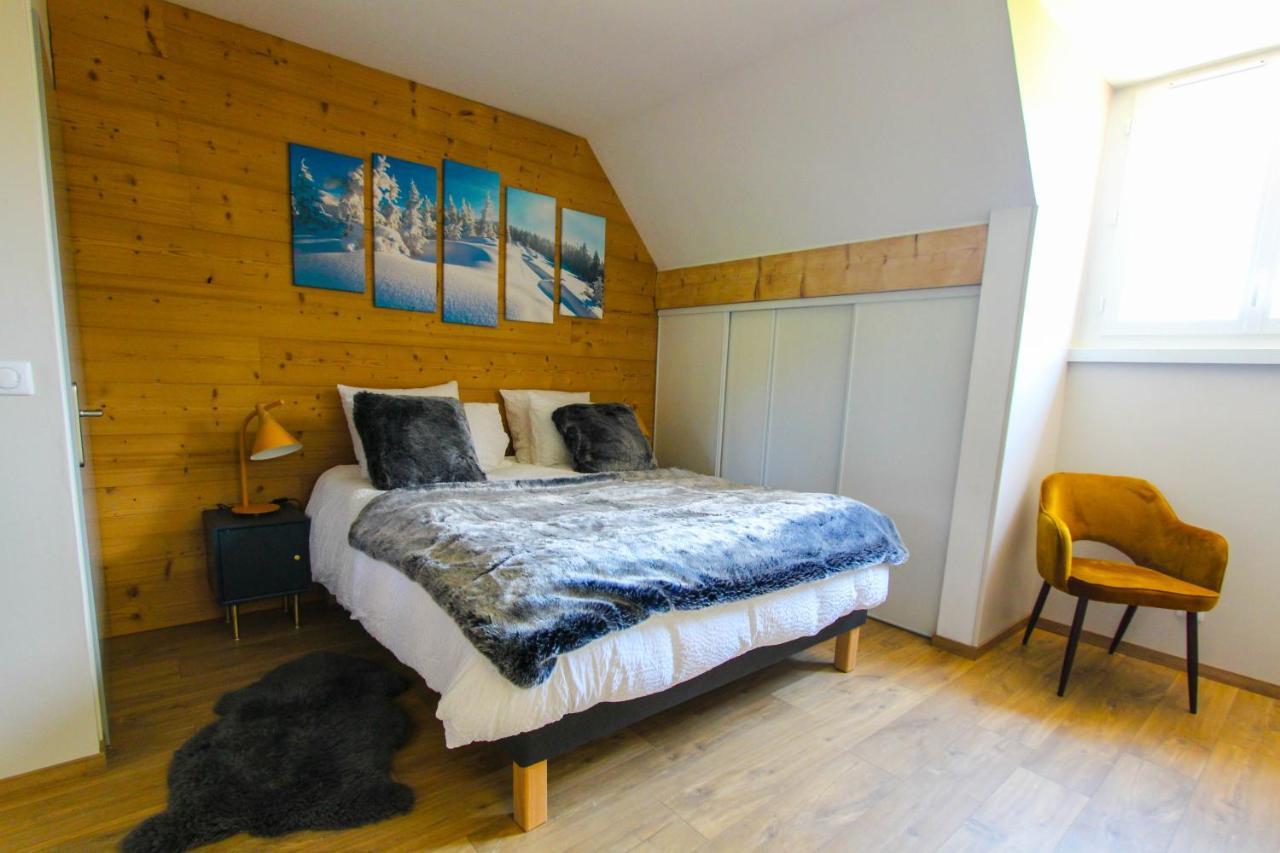 Bed and Breakfast L'Etang De La Tourne Les Marches Exterior foto