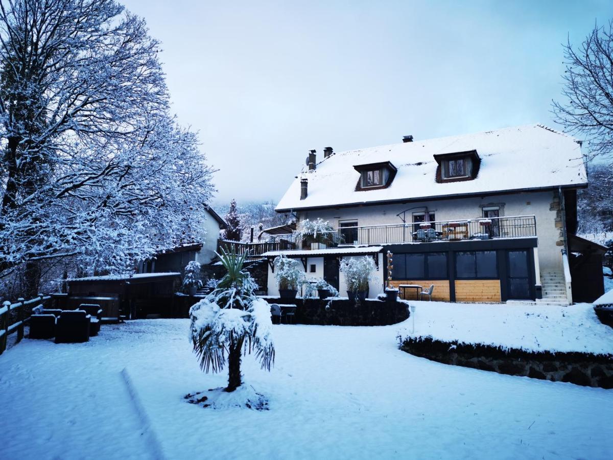 Bed and Breakfast L'Etang De La Tourne Les Marches Exterior foto